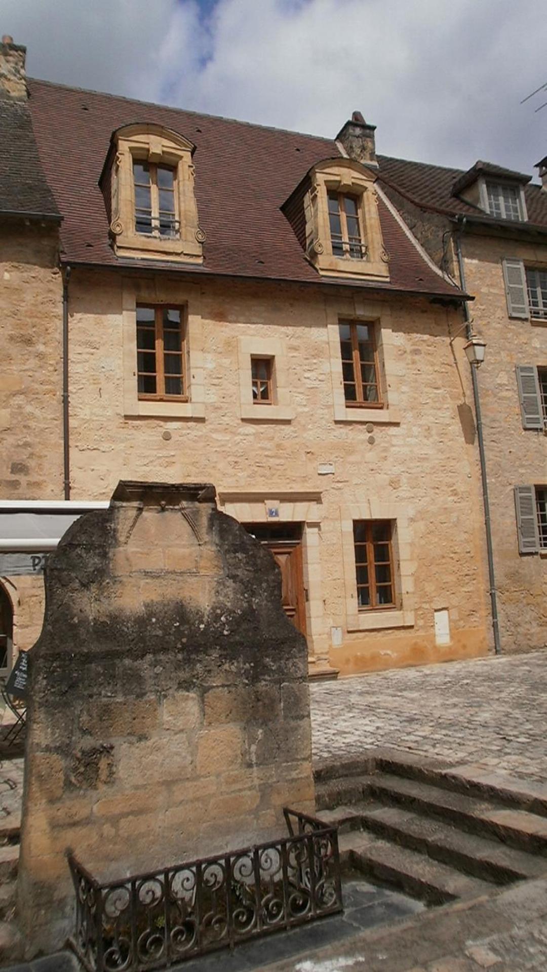 Le Grenier Du Chapitre Sarlat-la-Canéda Exterior foto