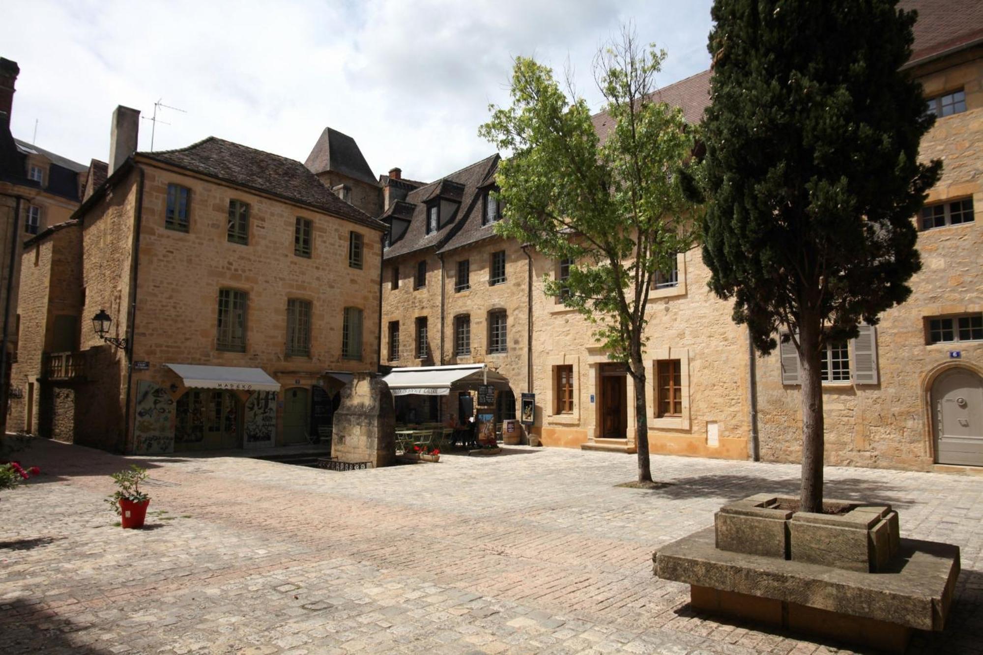 Le Grenier Du Chapitre Sarlat-la-Canéda Exterior foto